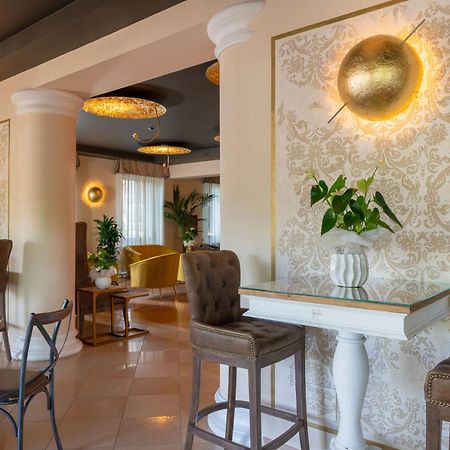 Hotel Mazzanti ميلانو ماريتيما المظهر الخارجي الصورة