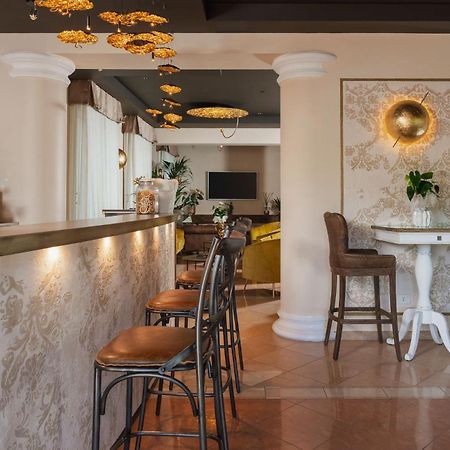 Hotel Mazzanti ميلانو ماريتيما المظهر الخارجي الصورة