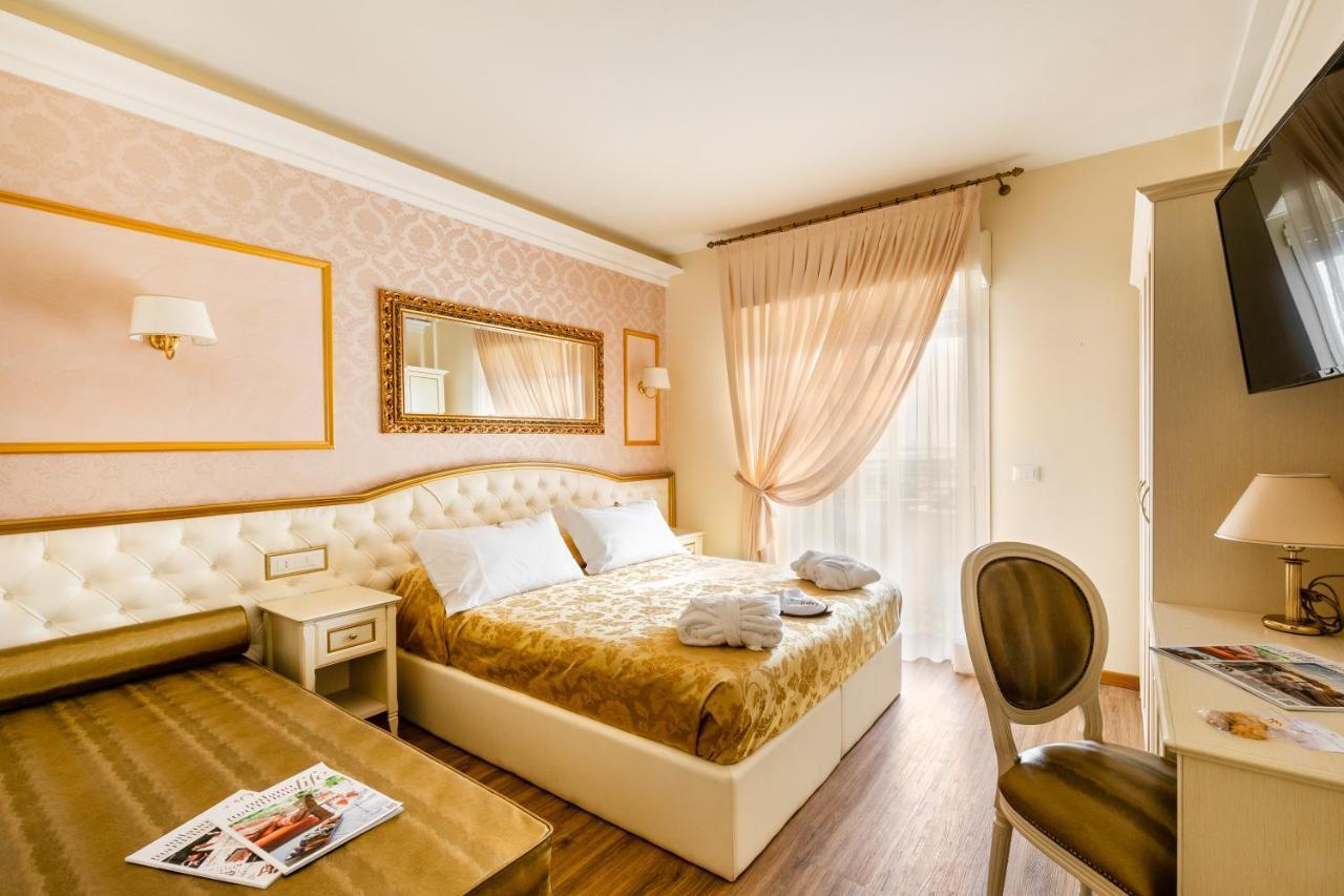 Hotel Mazzanti ميلانو ماريتيما المظهر الخارجي الصورة