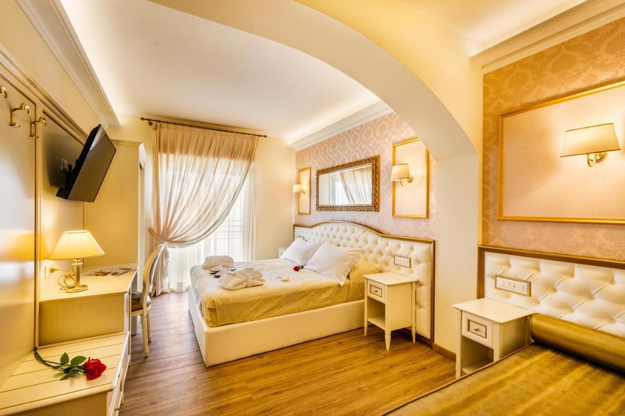 Hotel Mazzanti ميلانو ماريتيما المظهر الخارجي الصورة