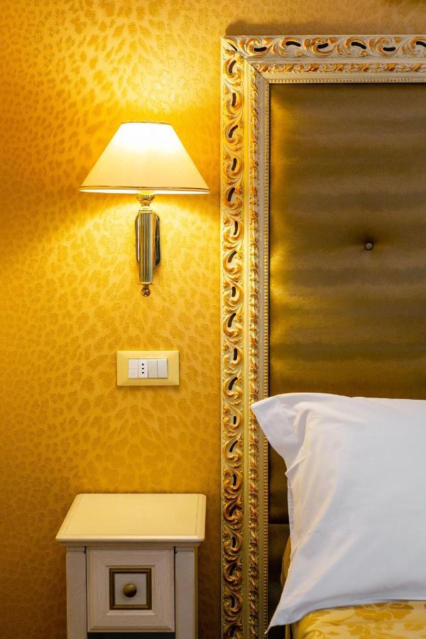 Hotel Mazzanti ميلانو ماريتيما المظهر الخارجي الصورة