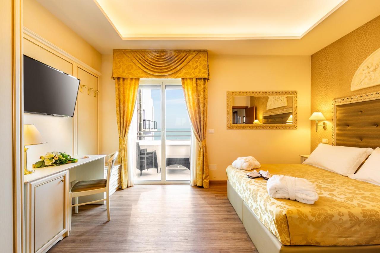 Hotel Mazzanti ميلانو ماريتيما المظهر الخارجي الصورة