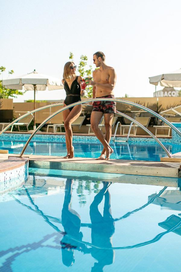 Hotel Mazzanti ميلانو ماريتيما المظهر الخارجي الصورة