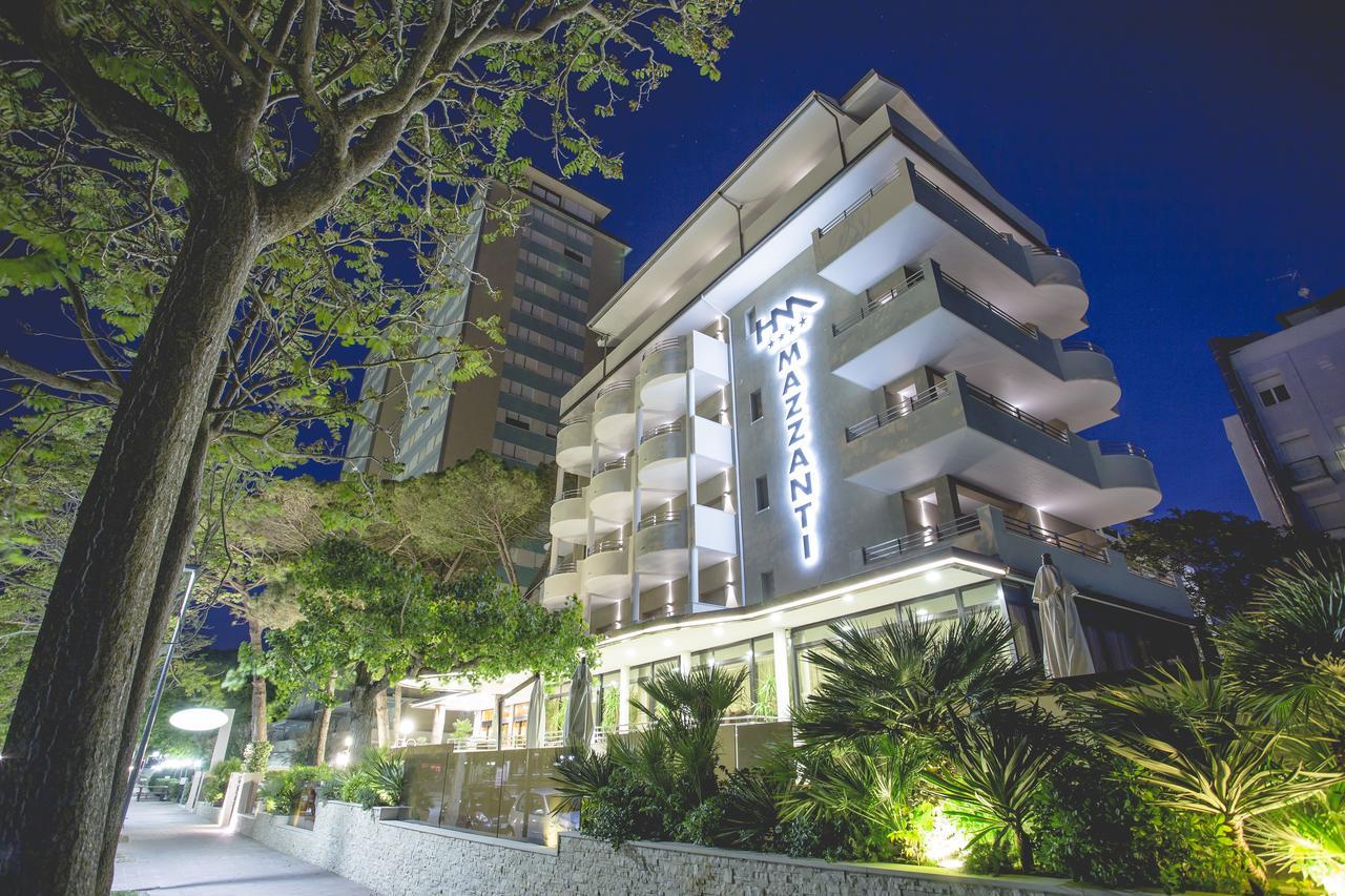 Hotel Mazzanti ميلانو ماريتيما المظهر الخارجي الصورة